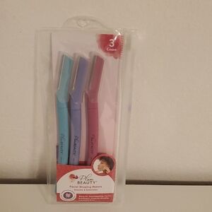 Plum Beauty Facial Shaping Razors